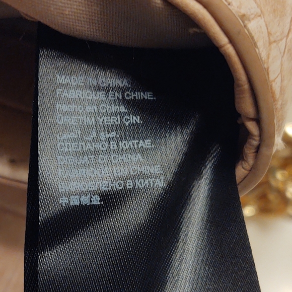 Bebe NWT Michelle Croc Embossed Style Saddle Bag - Picture 7 of 10